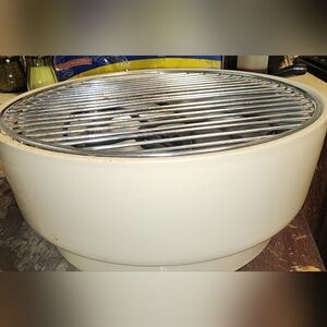 Vintage/Pre-Owned*Contempra Indoor Electric Char-B-Que